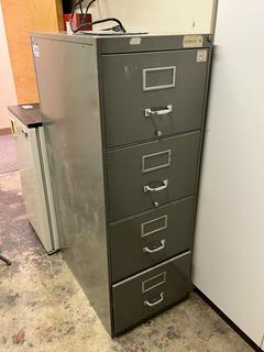 Metal Filing Cabinet, 18"x 28"x 51".