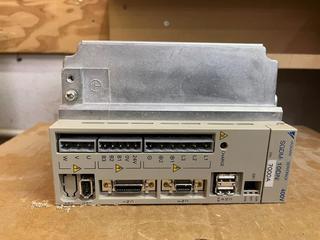 Yaskawa Electric 1kw Servopack SGDM-10DN AC Servo Drive.