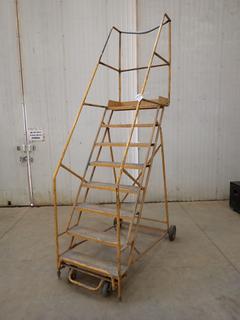 8-Step Portable Warehouse Ladder