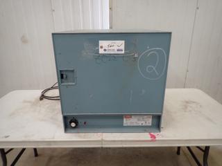 Gullco Model 350 1500W 115V Single Phase Electrode Stabilizing Oven. SN 3254-9