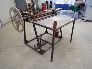 4ft X 2ft X 37in Work Table C/w Irwin Record No.6 Bench Vise And Pipe Spinner