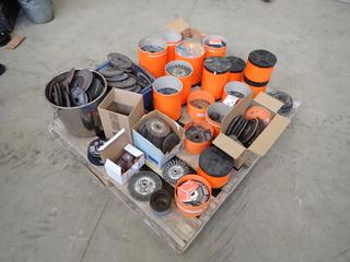 Qty Of Assorted Used And Unused Zip Discs, Grinding Discs, Grinding Wheels And Wire Wheels