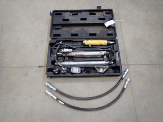 Stinger Model 9107A Hydraulic Hand Pump C/w Hydraulic Ram And (2) Hydraulic Hoses