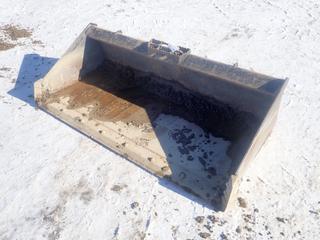 Kubota Model AP-HD74LLC 74in Skid Steer Bucket