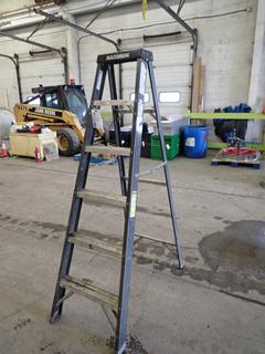 Maxium Model 061-1046-0 6ft Step Ladder