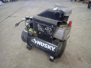 Husky Model TA-2024L 1.1hp 120V 125PSI 6-Gal Portable Air Compressor. SN 700577110