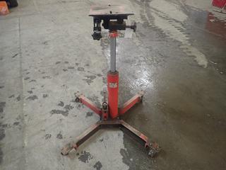 Hydraulic Transmission Jack w/ Foot Pump And Adjustable Base