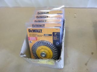 (5) Unused DeWalt Carbon Stringer Wire Wheel, DW 49201, 5 In. x 5/8 In. (E-1) 