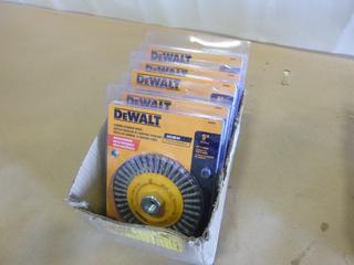 (5) Unused DeWalt Carbon Stringer Wire Wheel, DW 49201, 5 In. x 5/8 In. (E-1) 