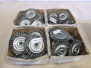 (40) Unused Felton 4 In. 814T Wire Wheels (E-1)
