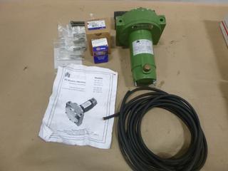 Unused Cleveland Vibrator Co. DC Electric Vibrator, Model MG-400 12V/24V, Truck and Trailer Dump Box Vibrator w/ Complete Install Kit (D1)