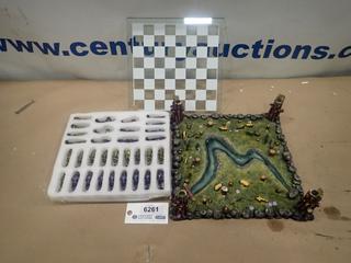 Chess Board Set *Note: Smoke Damage* (F2)