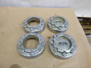 Ford 8 Bolt Center Caps (D-1)