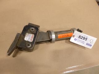 Pop-It Spreader (E-2)