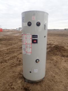Bradford White Magnum Series 80 Gallon 300 PSI Commercial Hydrojet Hot Water Tank *Note: Dents In Tank*