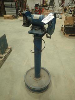 Baldor 6 In. Bench Grinder, 115V, 4.2A, 1/3 HP, C/w Metal Stand *Note: Missing Washer and 2 Screws* (W-4-2)