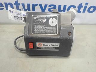 Black and Decker 4300 Drill Bit Sharpener c/w 120V, 2.2 Amps, Grind to 1/32 In., 1/8 In. and 1/2 In.  Capacity (E1)