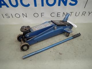 2 Ton Hydraulic Jack, Lifting Range 5 In - 15 1/2 In. (O-1-2)