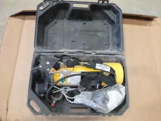 Scott Air-Pak SCBA TC-13F-609,C/w Masks and Regulator (D-2)