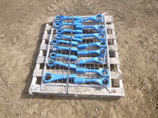 (1) 13/16 In. Hammer Wrench, (2) 9/16 In. Hammer Wrench