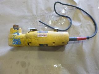 Dewalt DW160V 3/8 In. Right Angle Drill *Note: Missing Plug* (F2)