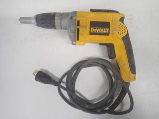 DeWalt DW272 VSR Drywall Screwdriver.