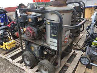 Karcher Hot Water Pressure Washer 3500 PSI Honda GX390. *Requires Repair*