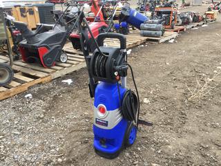 Simoniz 2000 PSI Pressure Washer. *Requires Repair*