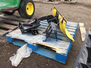 John Deere 46 In. Snow Blade s/n GX018BD020547.