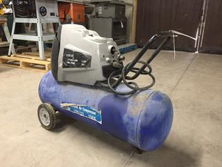 Air Compressor 17 Gallon 1.5 Hp.