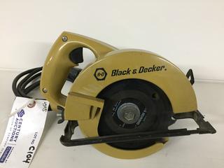 Black & Decker Model 7300-04 5-1/2 In. Compact Circular Saw.