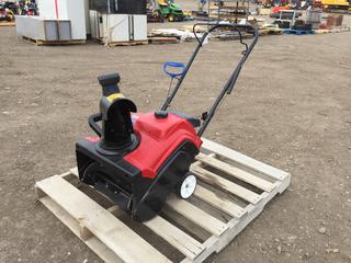 Toro Power Clear 418 ZE Snow Blower 18 In. Wide 87cc Electric Start.