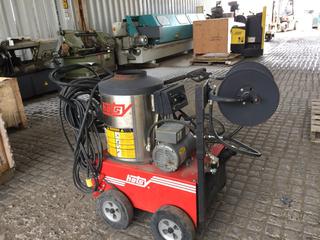 Hotsy Pressure Washer 1300 Psi 2.2 Gpm, S/N H0204-53397.