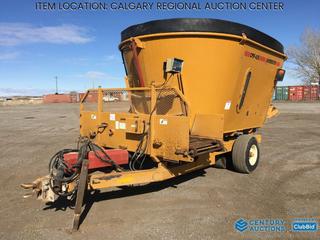 High River Location -  Haybuster CMF-425 Feed Wagon c/w Brake Light, Turn Signals.