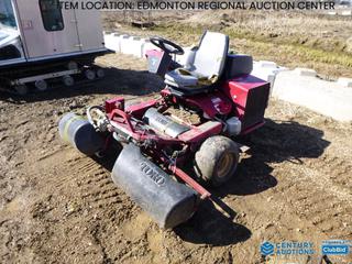 Fort Saskatchewan Location - Toro Greensmaster 3000-D Greens Mower c/w Diesel, (3) 22 In. Reels, Turf Tires, 18x9.5-8, Showing 5093 Hours, SN 04375-10111 *Note: Boost to Start*