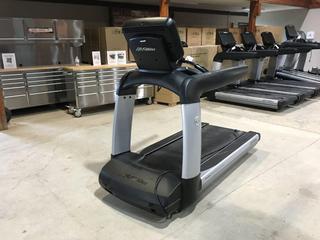 Life Fitness 95T Elevation Series Treadmill c/w FlexDeck Shock Absorption System, 0-15% Incline, 0.5-14mph, Interactive Workouts & 19 In. Discover SE Console, 120V, 20 Amp Plug, S/N AST159940.