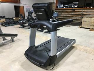 Life Fitness 95T Elevation Series Treadmill c/w FlexDeck Shock Absorption System, 0-15% Incline, 0.5-14mph, Interactive Workouts & 19 In. Discover SE Console, 120V, 20 Amp Plug, S/N AST171957.