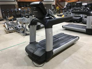 Life Fitness 95T Elevation Series Treadmill c/w FlexDeck Shock Absorption System, 0-15% Incline, 0.5-14mph, Interactive Workouts & 19 In. Discover SE Console, 120V, 20 Amp Plug, S/N AST159509.