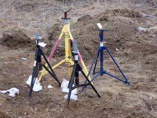 Qty Of (4) Assorted Pipe Stands *Note: (2) Missing Heads*