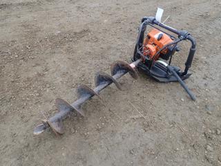 STIHL BT121 Gas Powered Auger w/ 8in Bit. SN 175532193