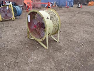 20in Industrial Fan. *Note: Cord Cut Off*