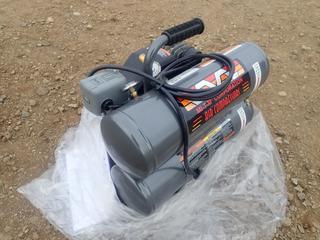 MI-T-M Model ACI-HEO2-05M1 115V 125PSI Single Phase Portable Air Compressor. SN 20086473 *Unused*