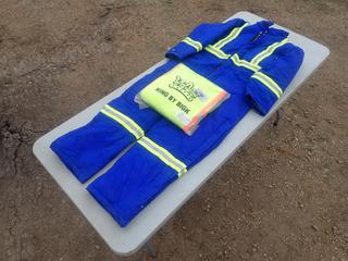(1) Pair Of Size Large Insulated Coveralls C/w (1) King Size Large Reflective Hoodie