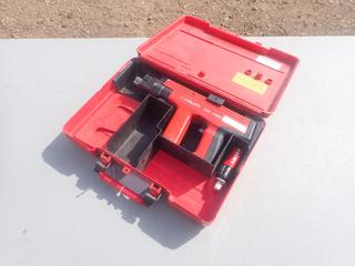 Hilti DX-450 6.8/11 Nailer. SN 435207