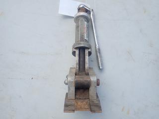 Pop-It Flange Spreader