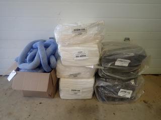 Qty Of 16in X 18in Oil Pads C/w 16in X 18in General Purpose Pads And Absorbent Socks