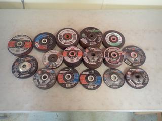 Qty Of Assorted 4in, 5in And 6in Grinding Discs *Unused*