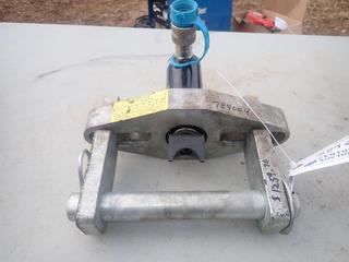 Sumner 10-Ton Hydraulic Flange Spreader
