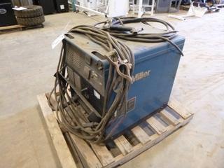 Miller CP-302 CV DC Welding Power Source, SN LJ250126C (Y-1-2)