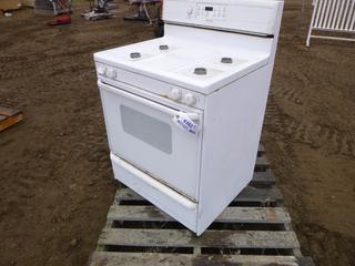 Frigidaire Gas 4 Burner Stove C/w Self Clean,, Warm and Serve Drawer, 25 1/2 In. x 30 In. x 45 1/2 In.  *Note: Working Condition Unknown* (R-5-2)